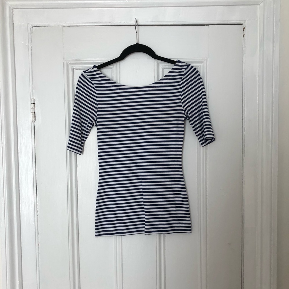 Low back banana republic 3/4 length sleeve